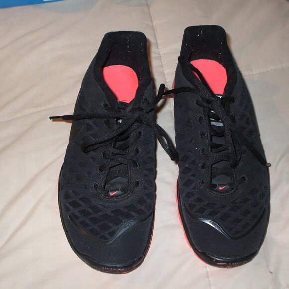 Nike Free 4.0 Black & Red Running Shoes - Size 8 - Picture 1 of 2